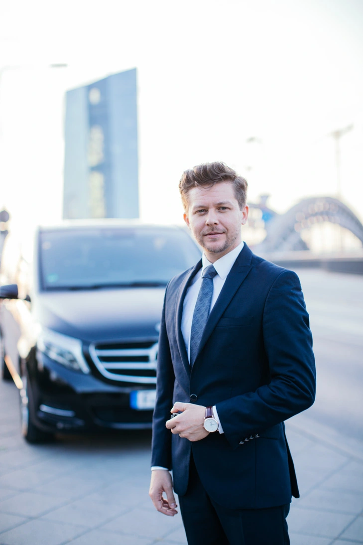 Limousinenservice Chauffeurservice Shuttleservice Frankfurt am Main VIP